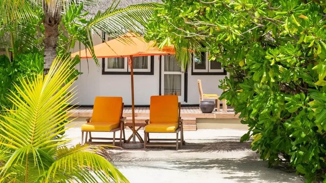 Beachfront Family Pool Villa at Angsana Velavaru, view 2