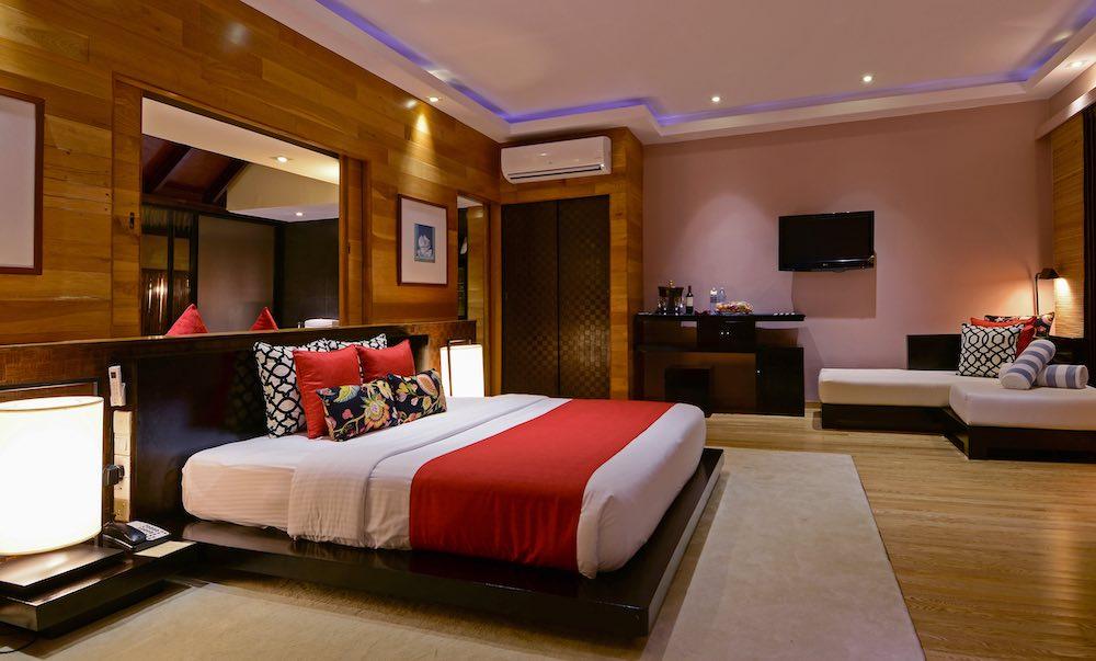 Sunrise Water Villa with Private Pool at Adaaran Prestige Vadoo, view 4
