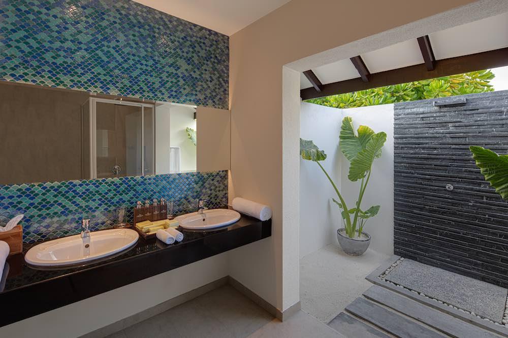 Deluxe Beach Villa at Adaaran Select Meedhupparu with 24Hr Premium All-Inclusive, view 5