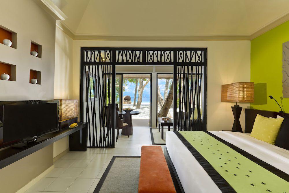 Beachfront Villa at Dhawa Ihuru, view 2