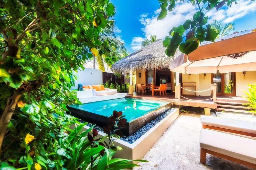 Beach Suite with Pool