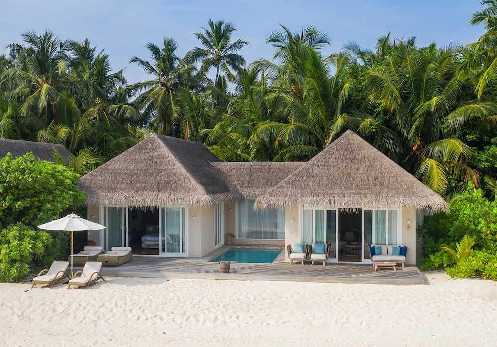 Pool Suite Beach Villa
