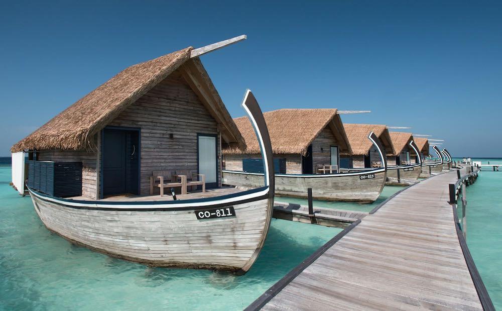 Dhoni Water Villa at COMO Cocoa Island, view 2