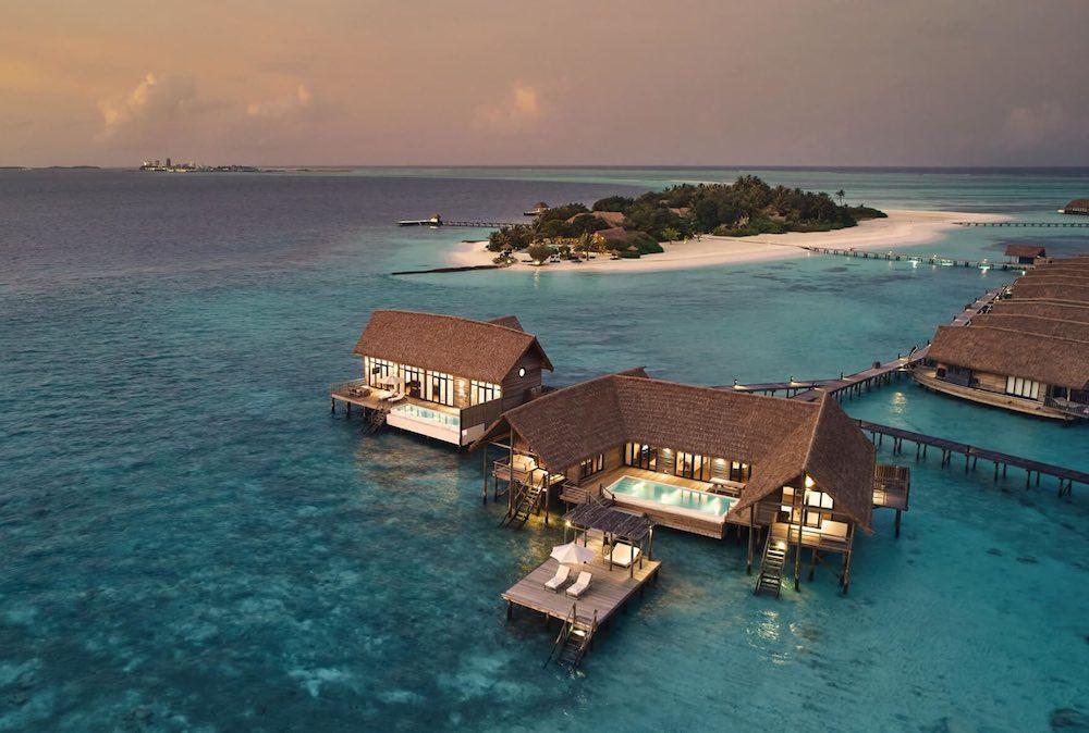 COMO Sunset Villa at COMO Cocoa Island, view 2