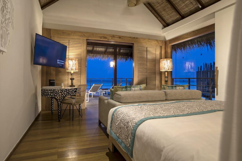 Senior Water Villa at Constance Moofushi, view 4