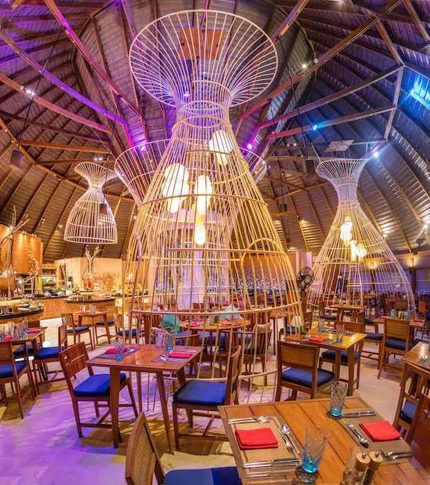Oceans Restaurant at Centara Ras Fushi Resort