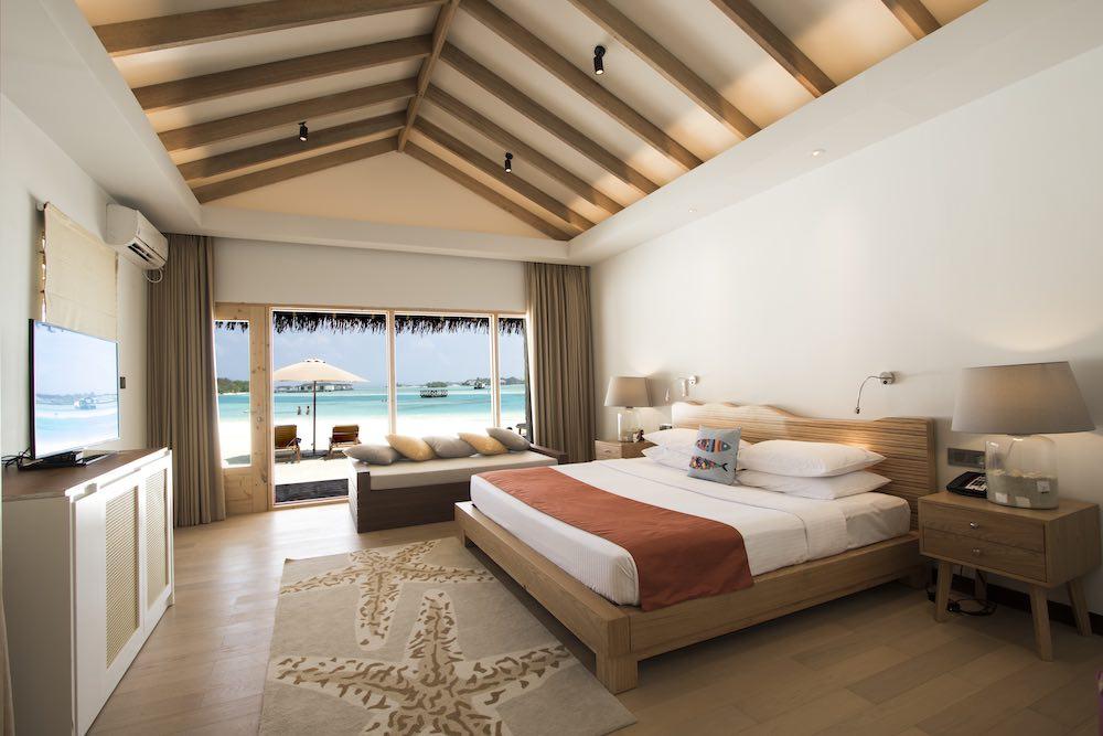 Beach Bungalow at Cinnamon Dhonveli, view 5