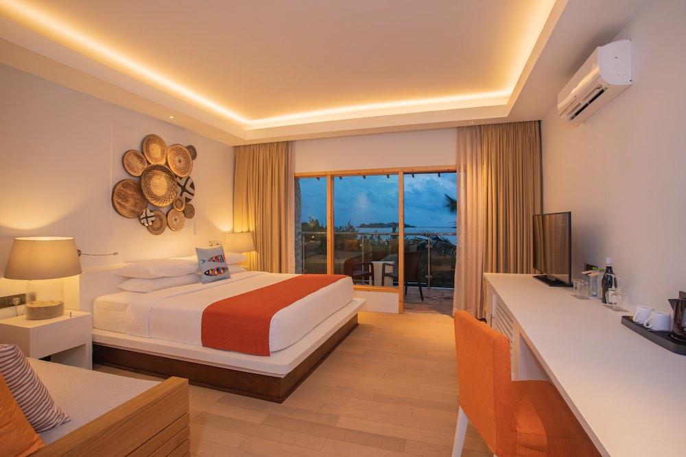 Superior Ocean View Duplex at Cinnamon Dhonveli, view 2