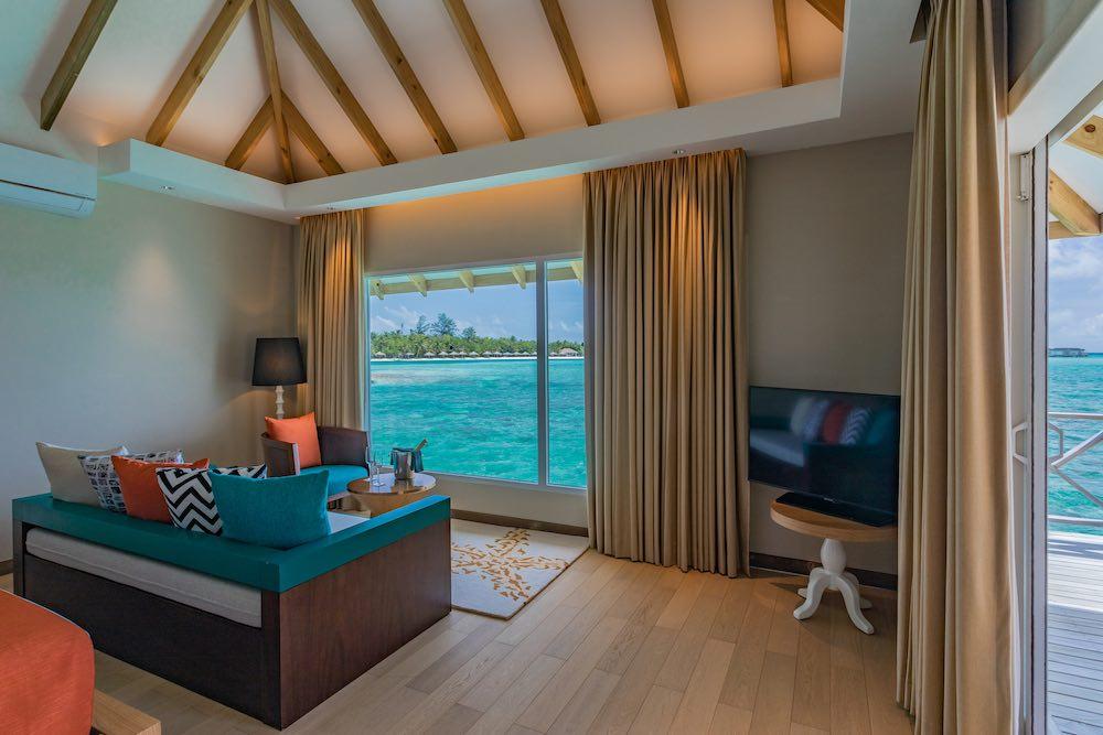Water Bungalow at Cinnamon Dhonveli, view 6