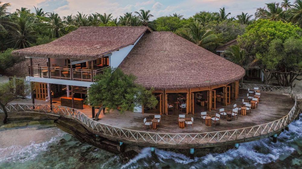 Raiyvilla Bar