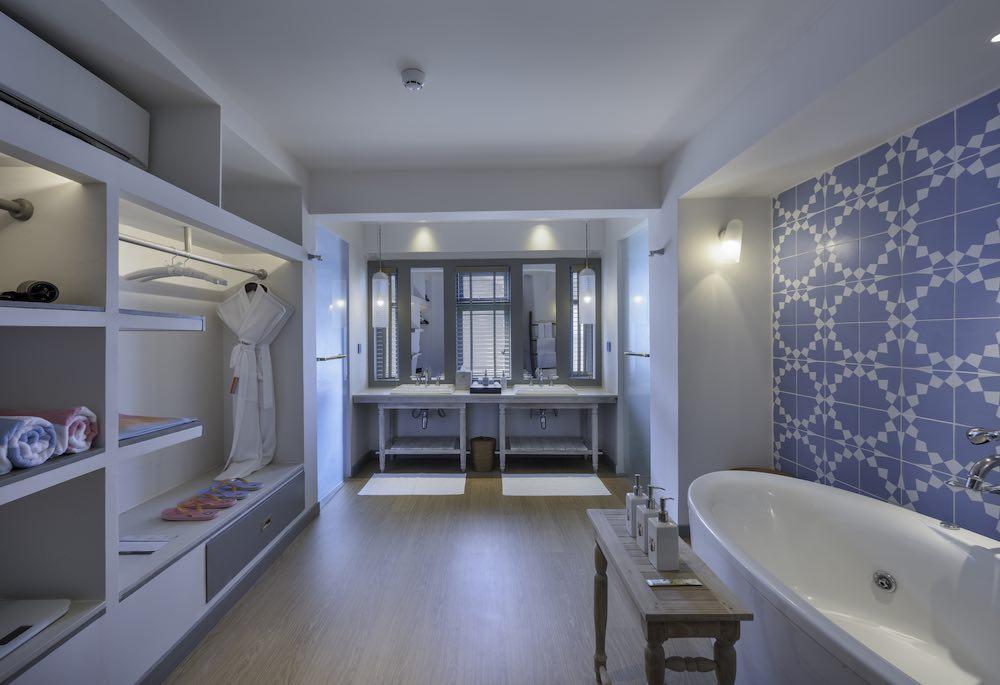Duplex Lagoon Villa at Cora Cora, view 4