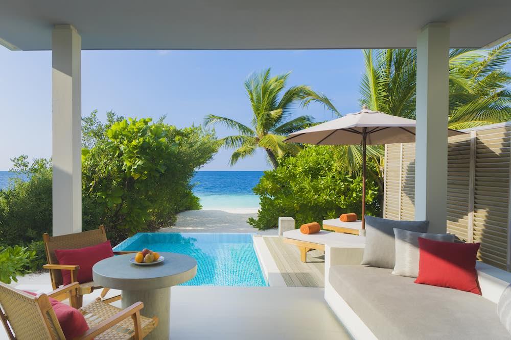 Beach Villa with Pool at Niva Dhigali, view 3