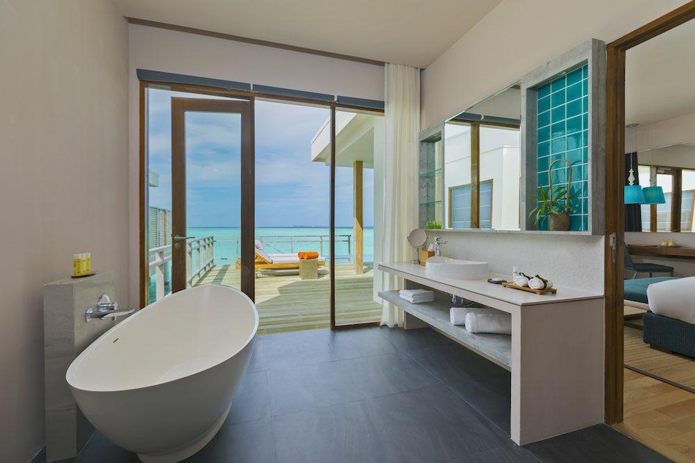 Lagoon Villa with Pool at Niva Dhigali, view 5