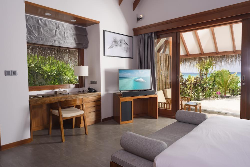 Veli Beach Pool Villa at Dhigufaru Island Resort, view 6