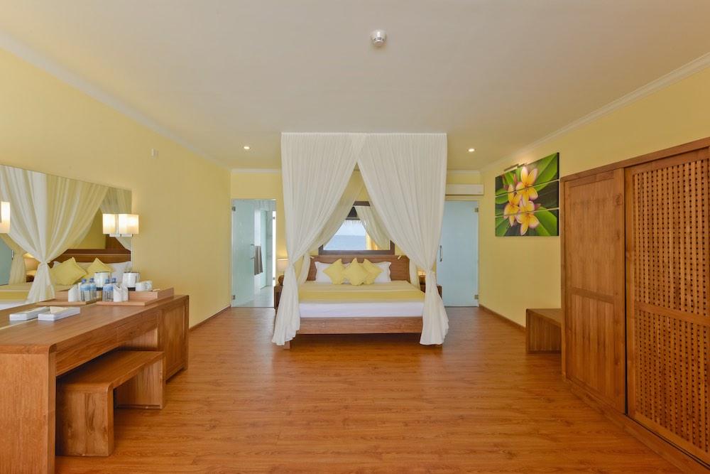 Beach Bungalow at Dreamland, view 4