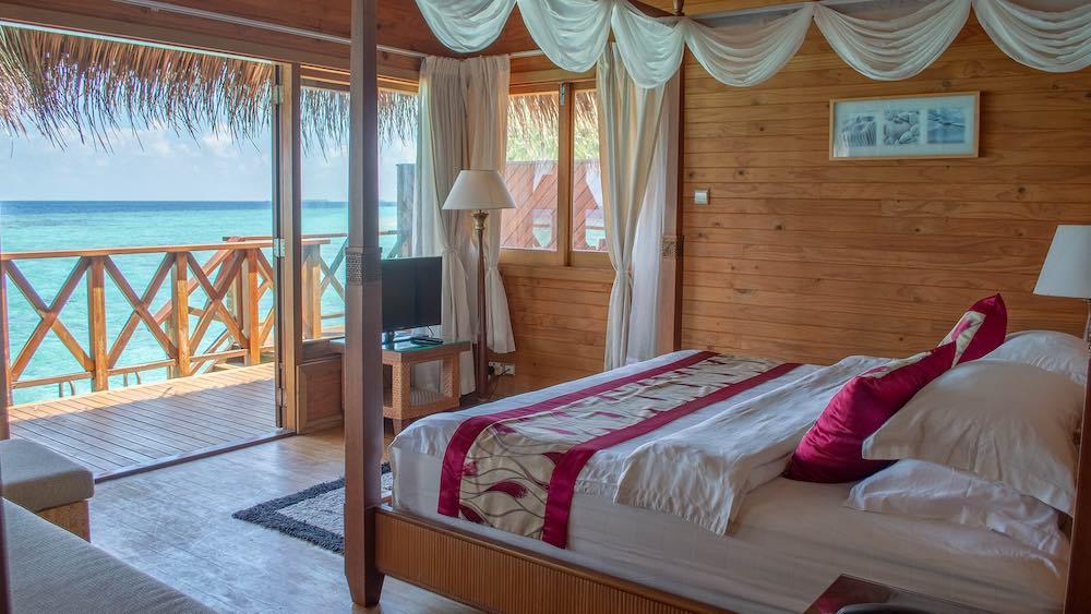 Water Villa at Fihalhohi, view 3
