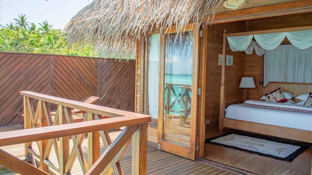 Water Villa at Fihalhohi, view 5