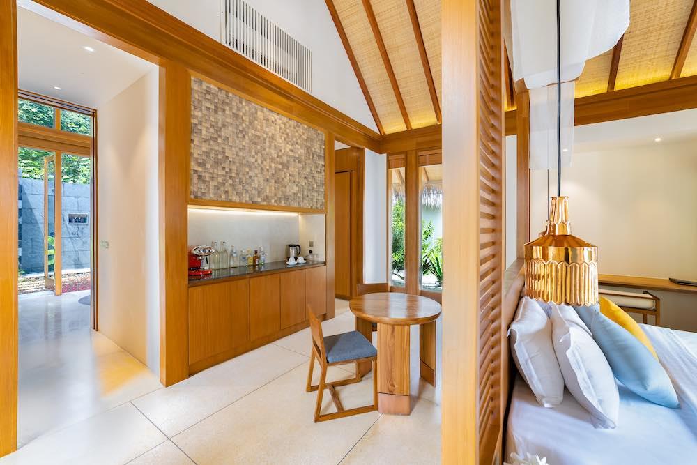 Beach Pool Villa at Furaveri, view 3