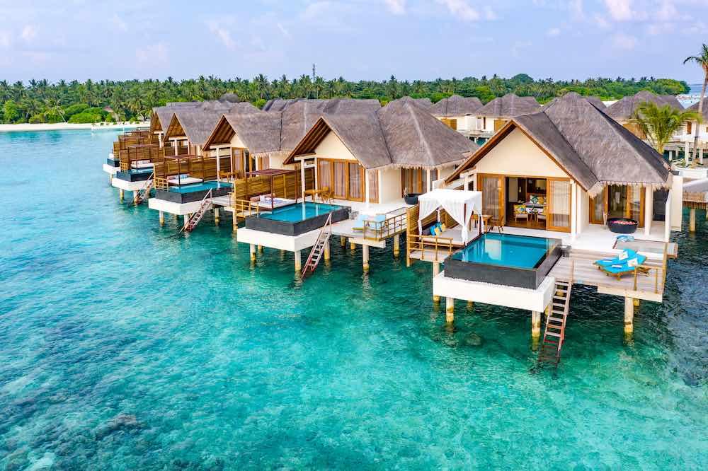 Sunset Ocean Pool Villa