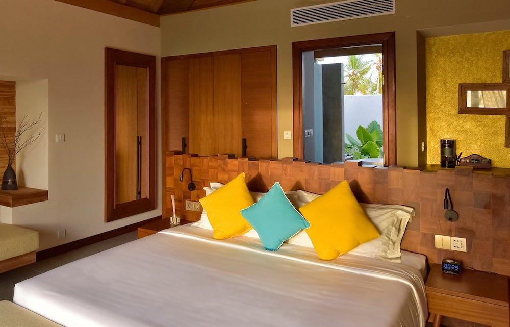 Beach Villa Sunset at Fushifaru, view 3