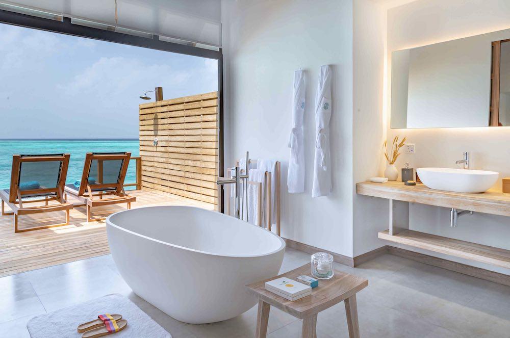 Premium Pool Water Villa at Fushifaru, view 4