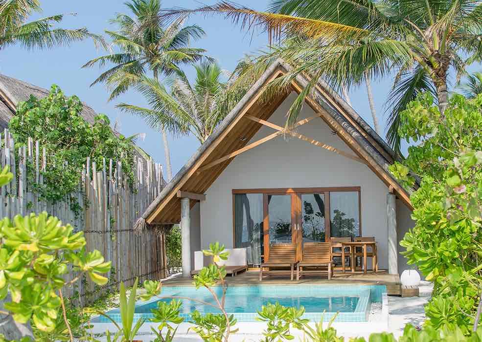 Pool Beach Villa Sunrise