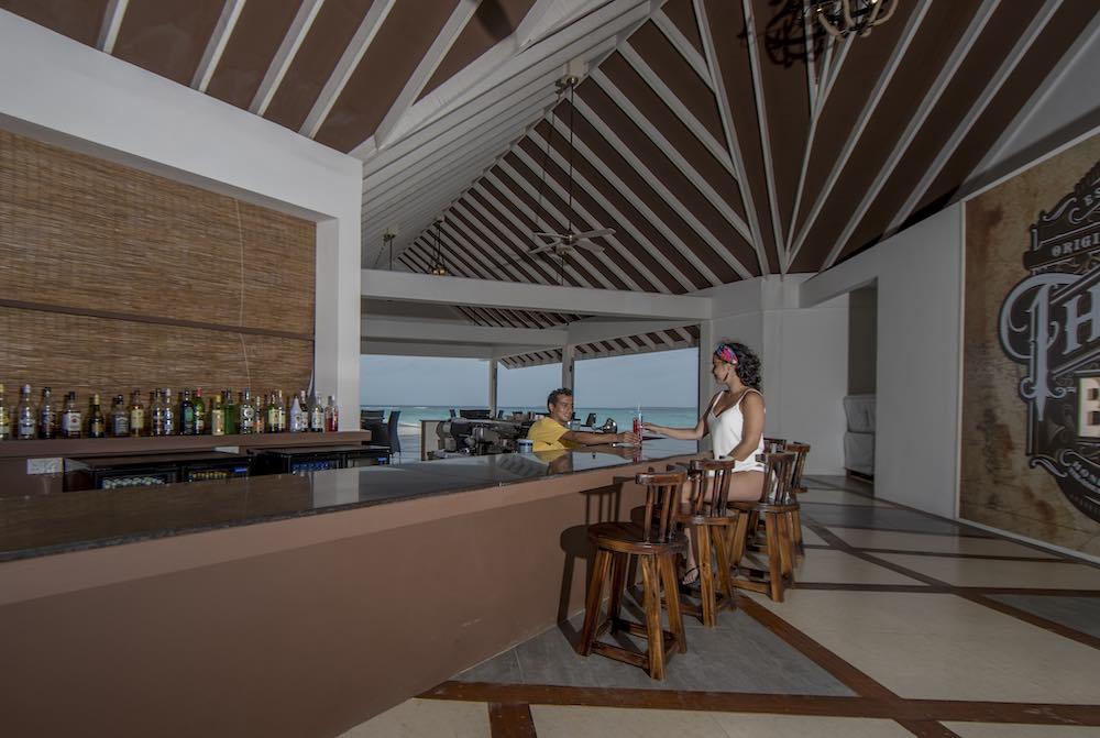 Thila Bar