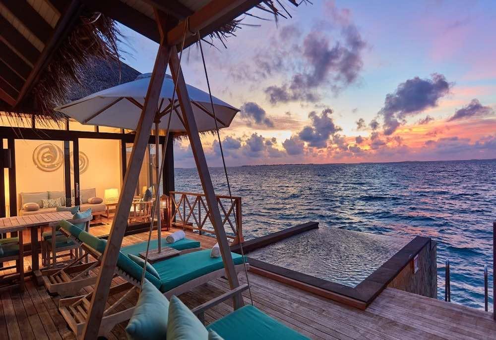 Sunset Water Pool Villa