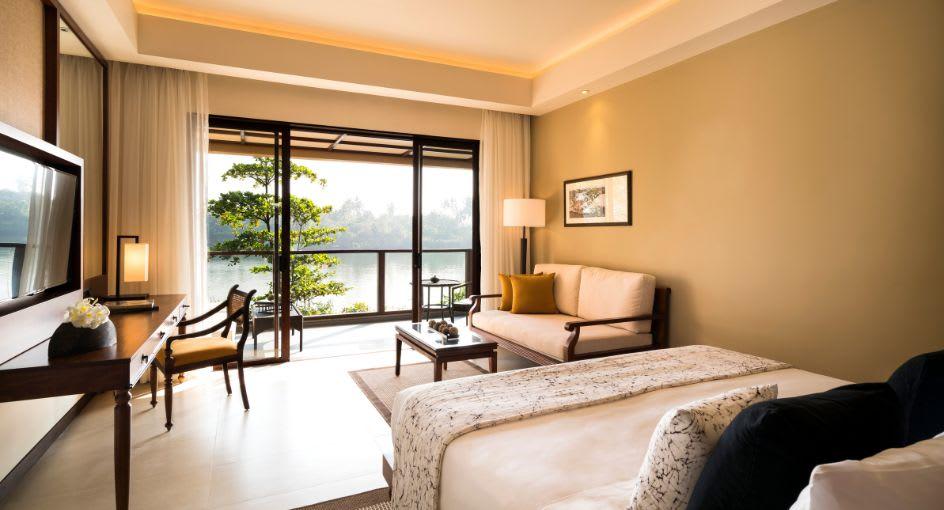 Deluxe Lagoon View Room