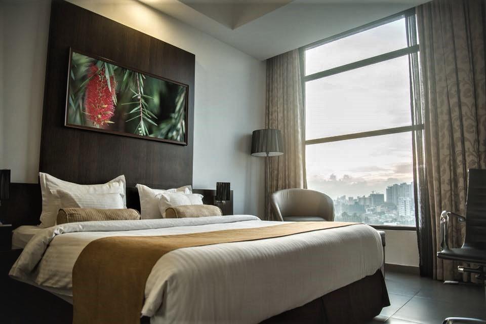 Premier Room