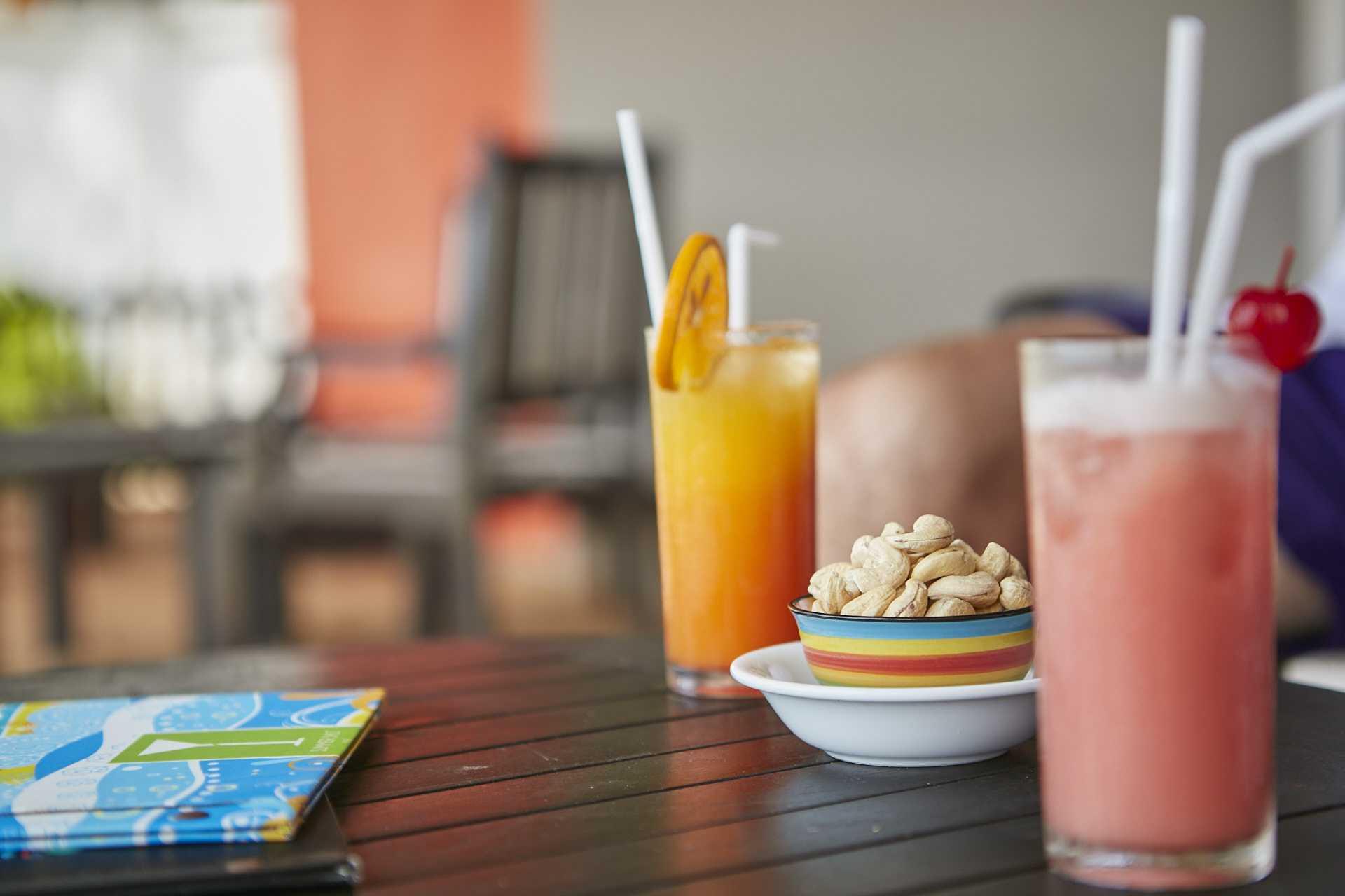 Summer Salt Bar