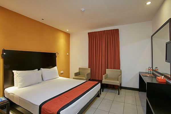 Standard Rooms with Street View