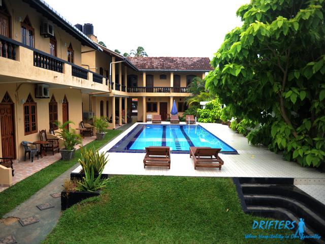 Drifters Hotel Hikkaduwa resort