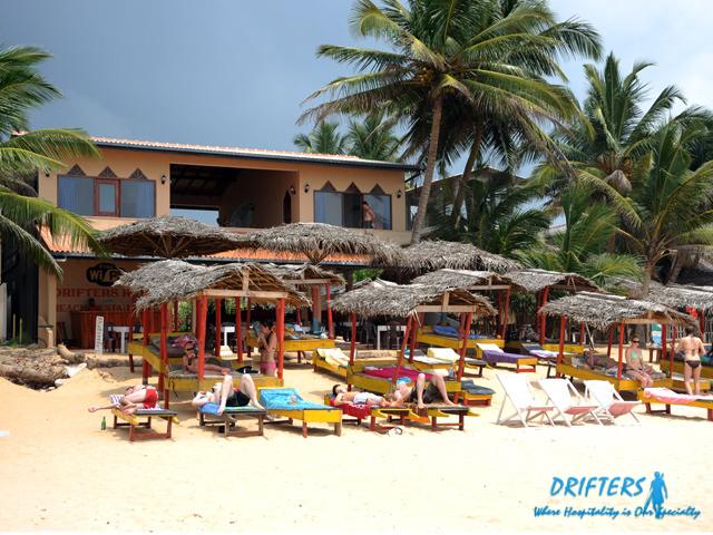 Drifters Hotel Hikkaduwa
