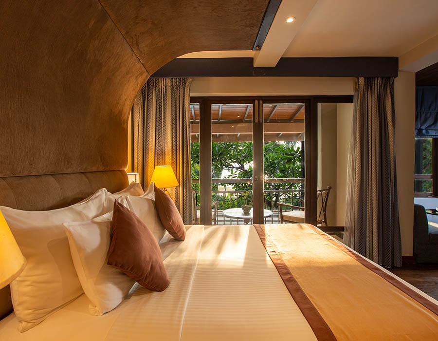 Deluxe Rooms at Earl's Regent Beruwala