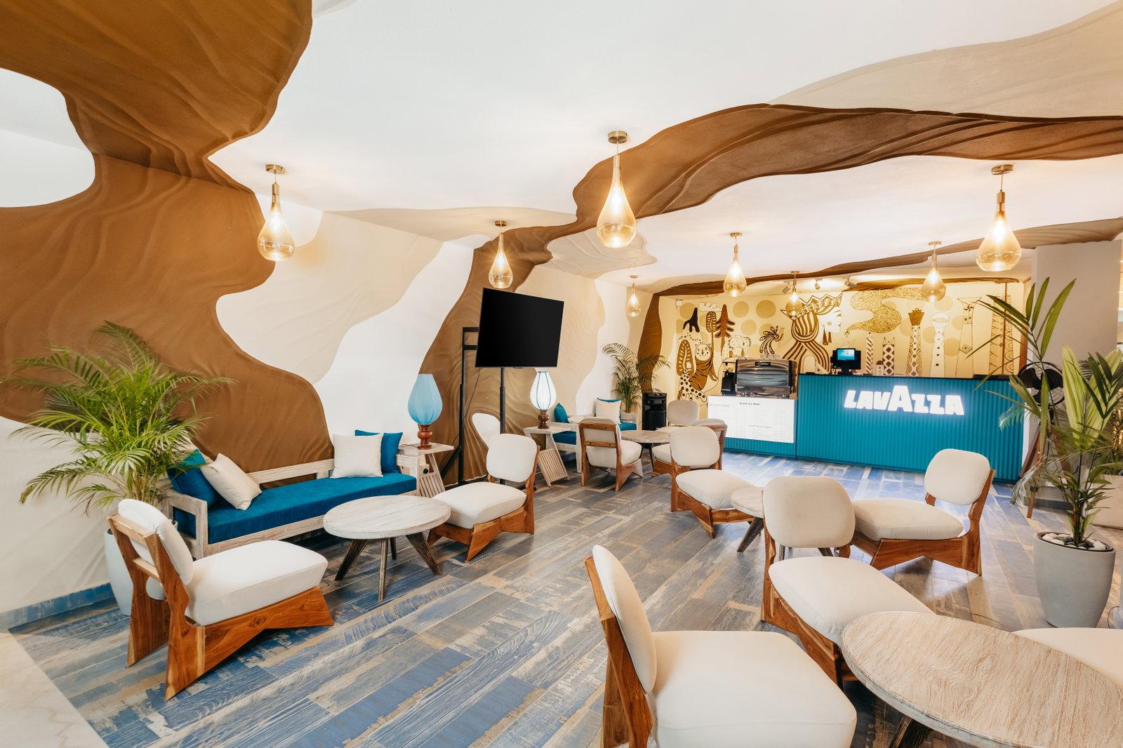 Lavazza Cafe