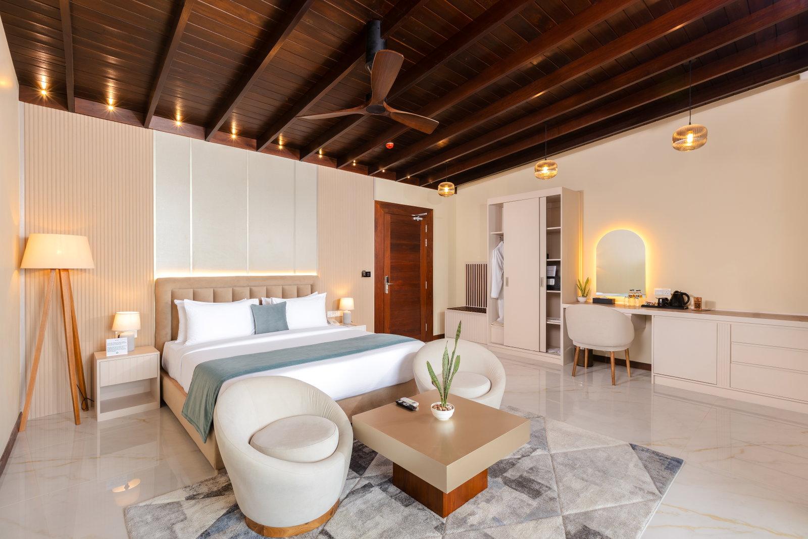 Deluxe Ocean View with Soaking Bathtub