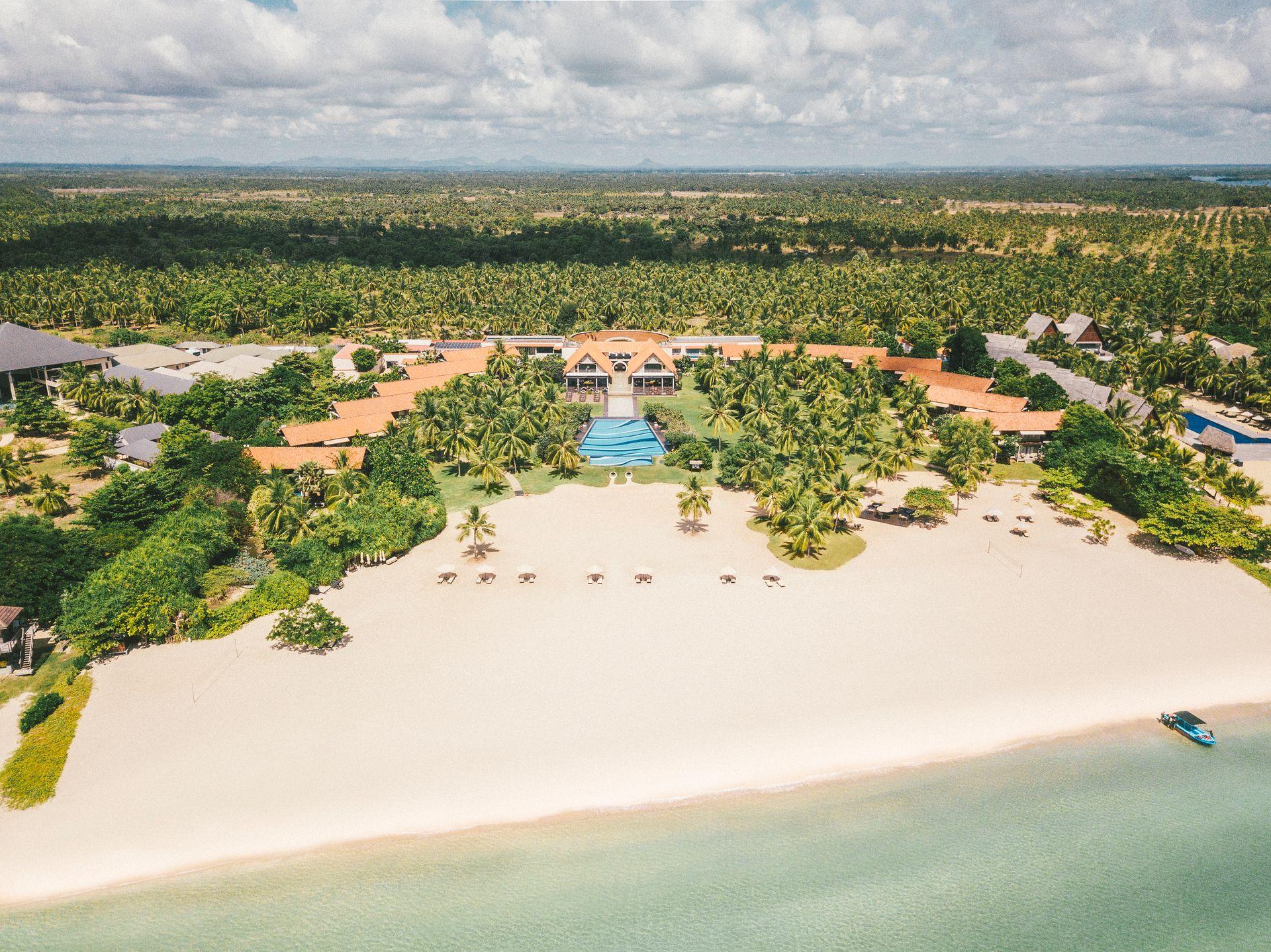 Uga Bay by Uga Escapes