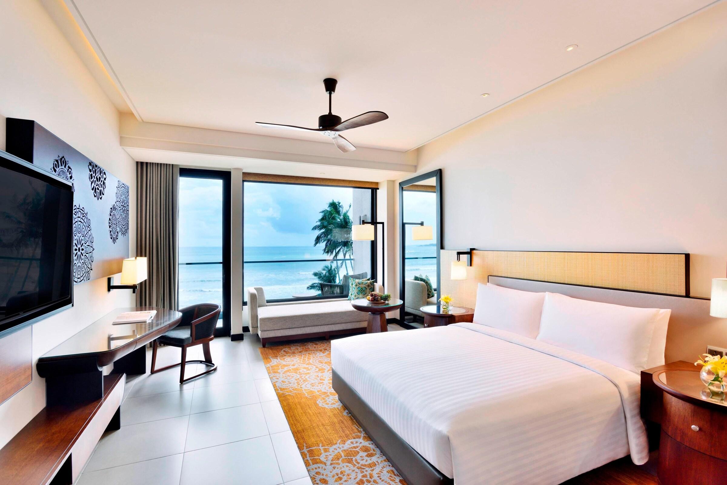 Rooms & Suites at Weligama Bay Marriott Resort & Spa