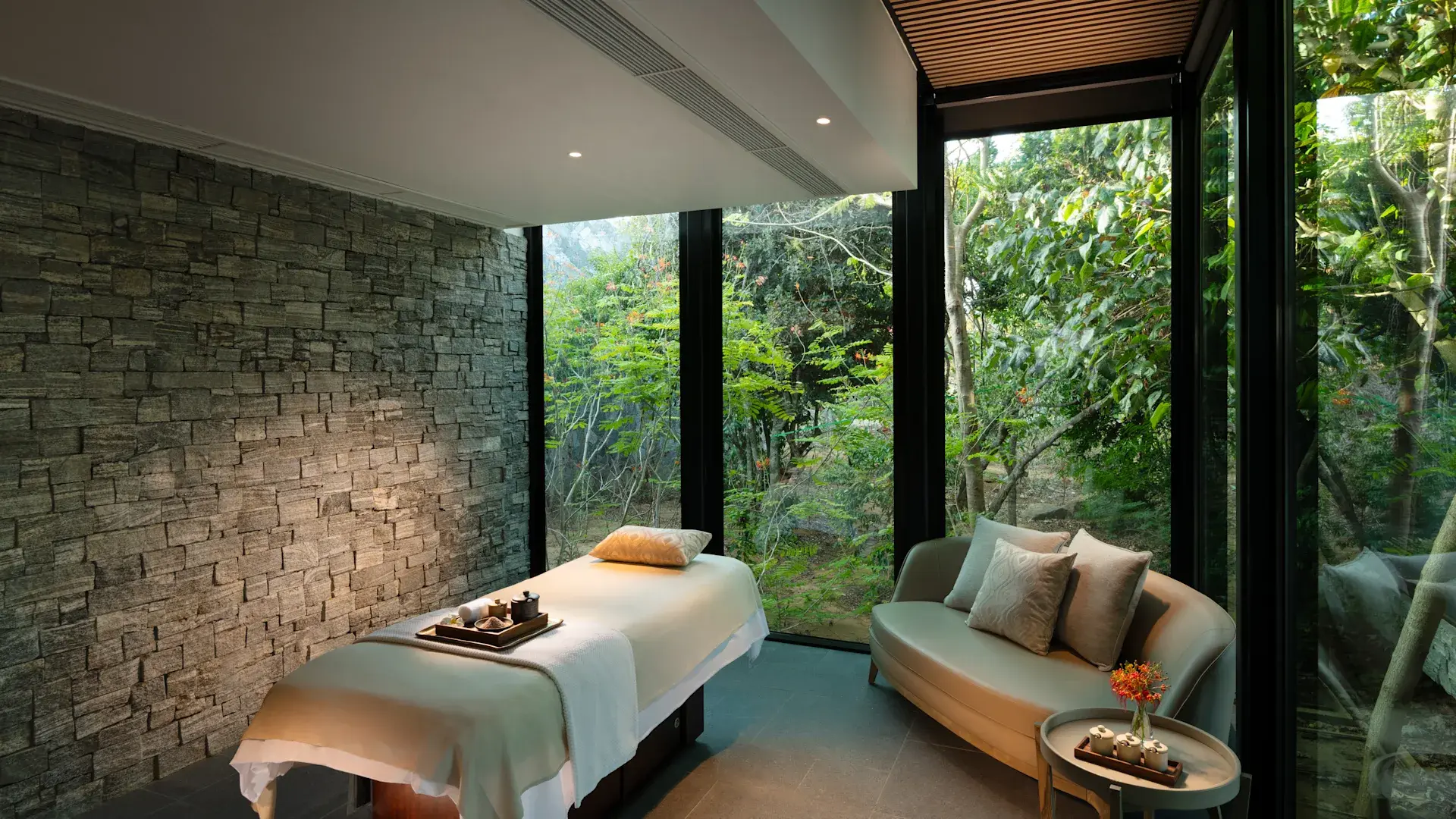 eforea spa at Hilton Yala Resort, view 1