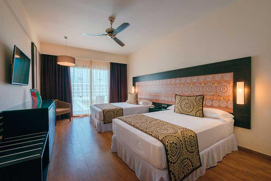 Family Suite at Hotel Riu Sri Lanka, view 2