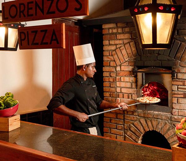 Lorenzo’s Pizza Bar