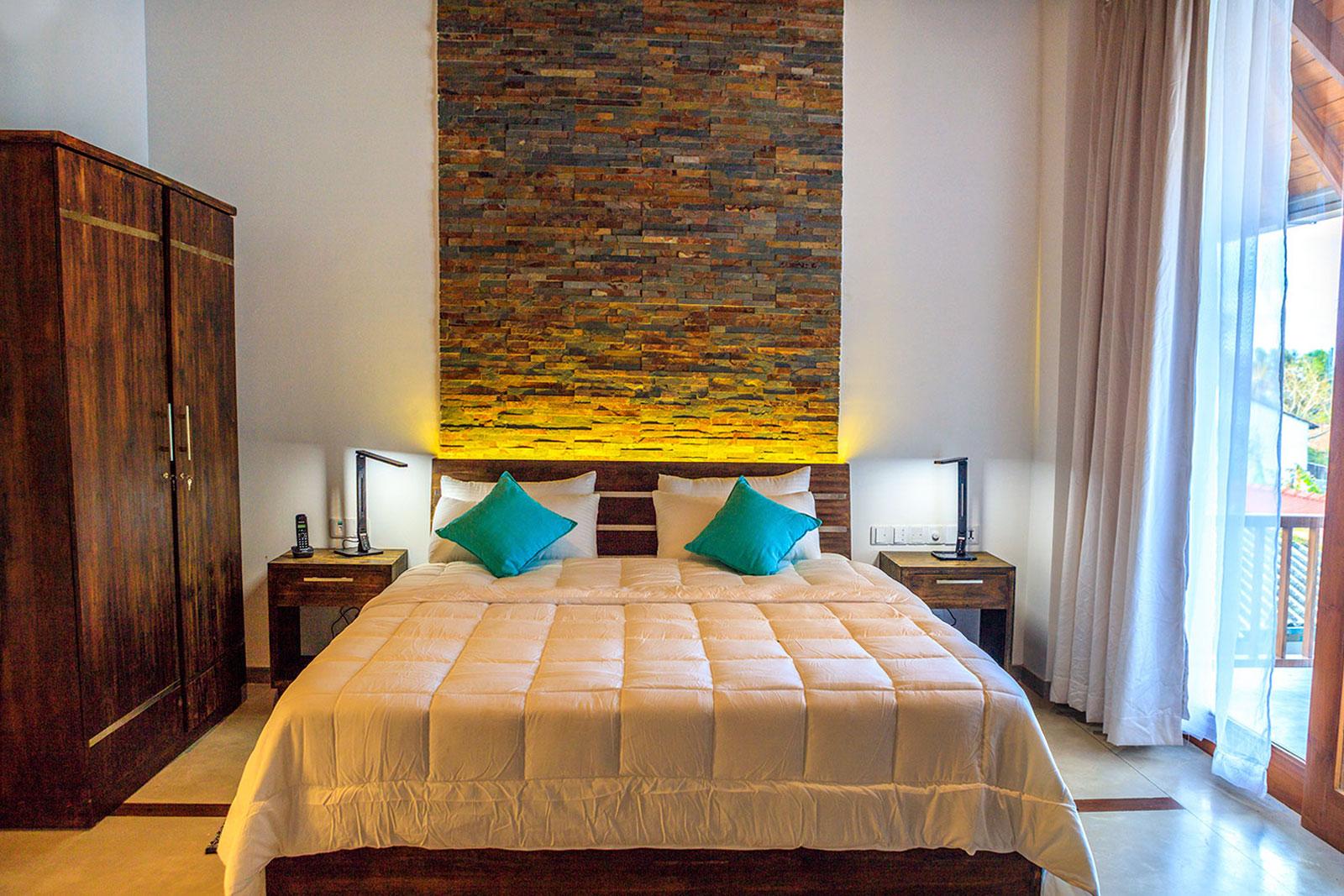 Deluxe at R Degrees Boutique Hotel