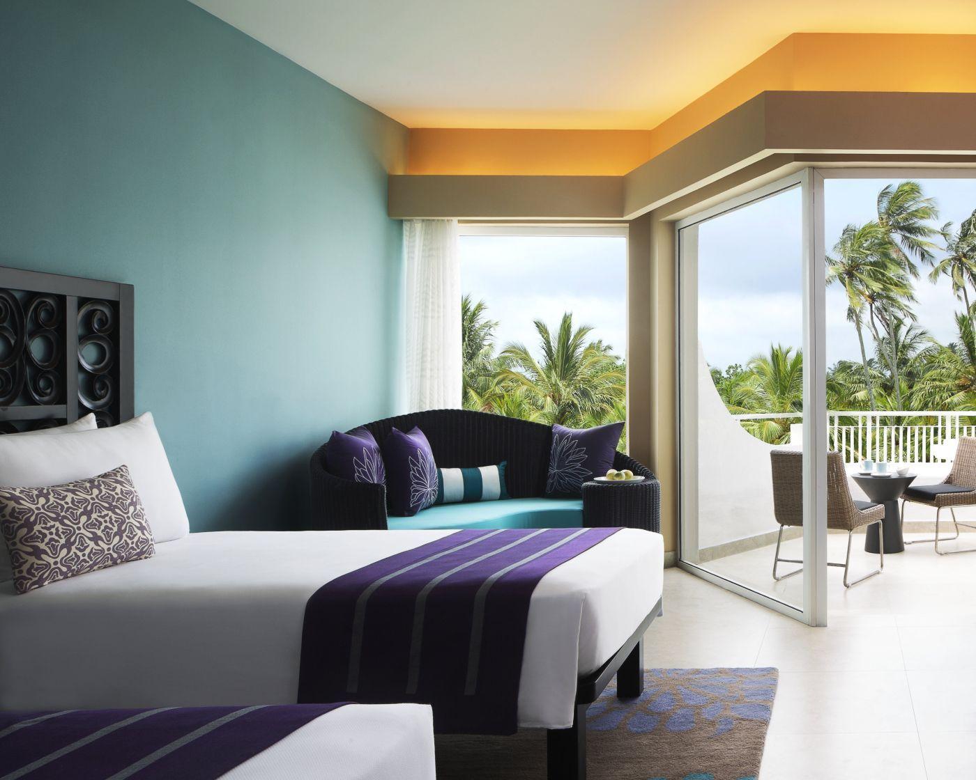 Deluxe Garden View Twin Bed Room