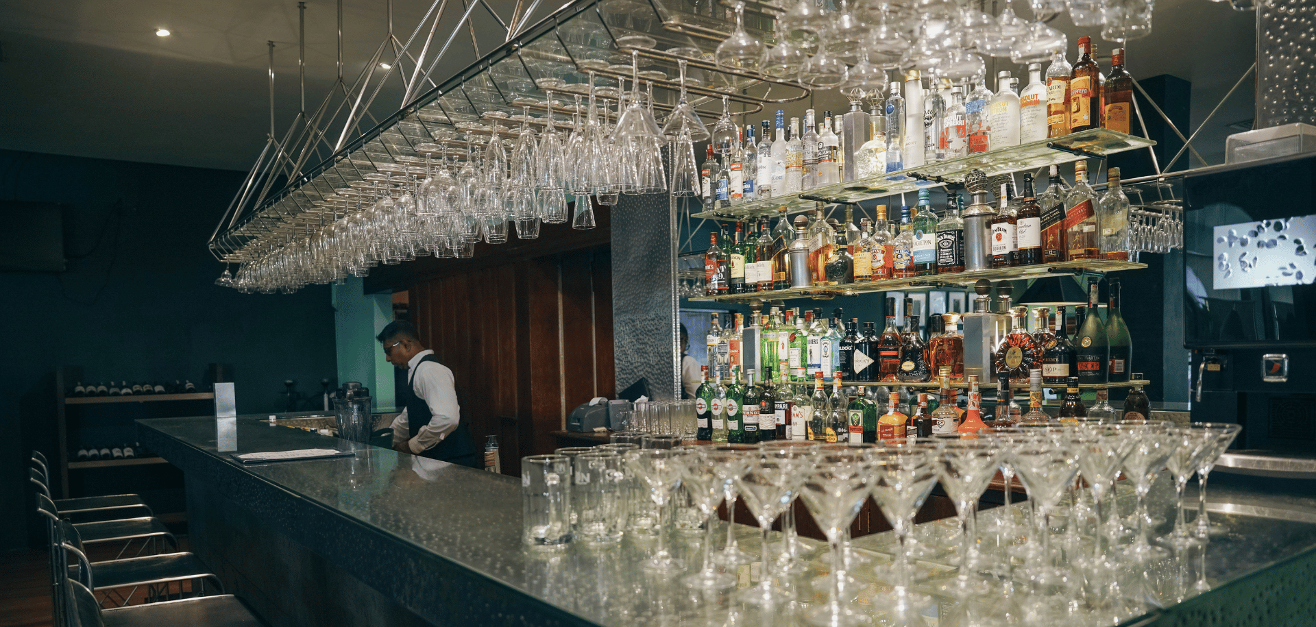 The Porthole Bar