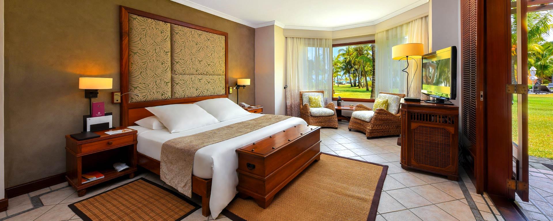 Junior Suite at Dinarobin Beachcomber Golf Resort and Spa