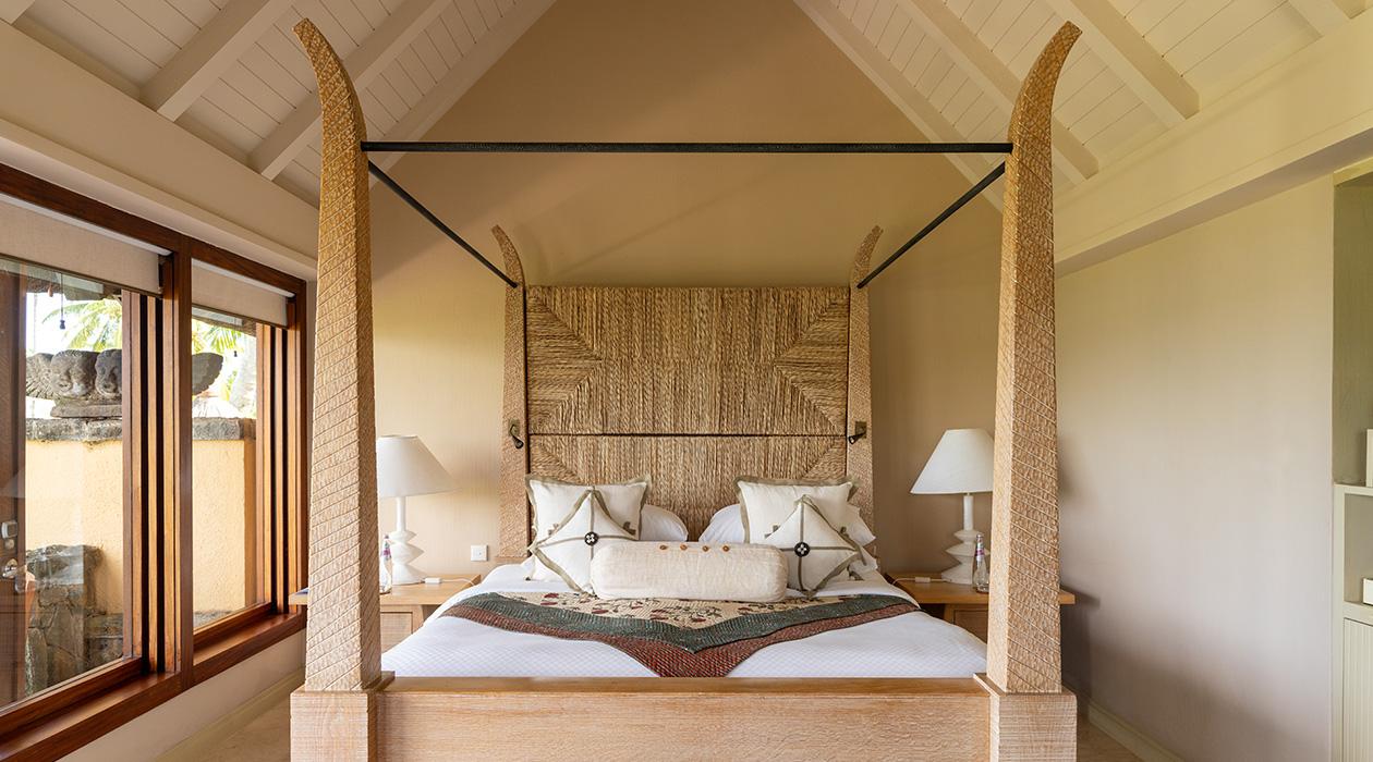 Luxury Pavilion with Garden View