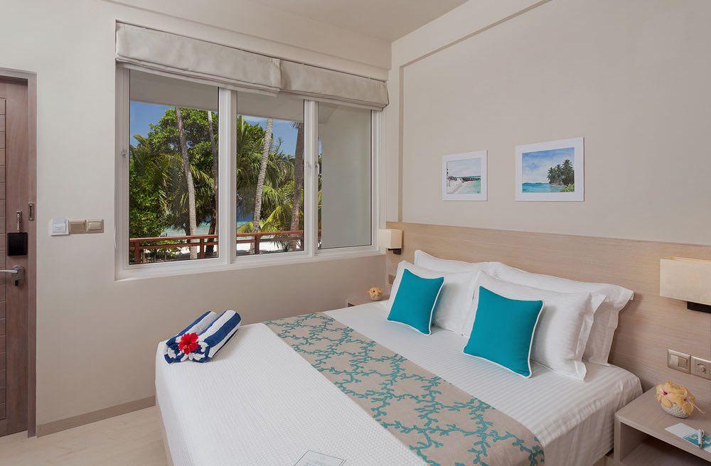 Deluxe room at Malahini Kuda Bandos, view 2