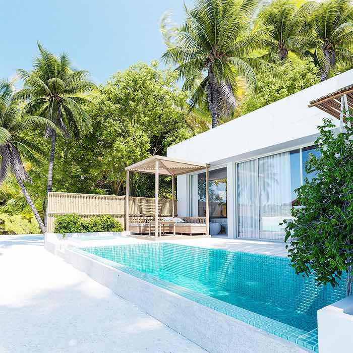 Beach Pool Suite at Malahini Kuda Bandos, view 2