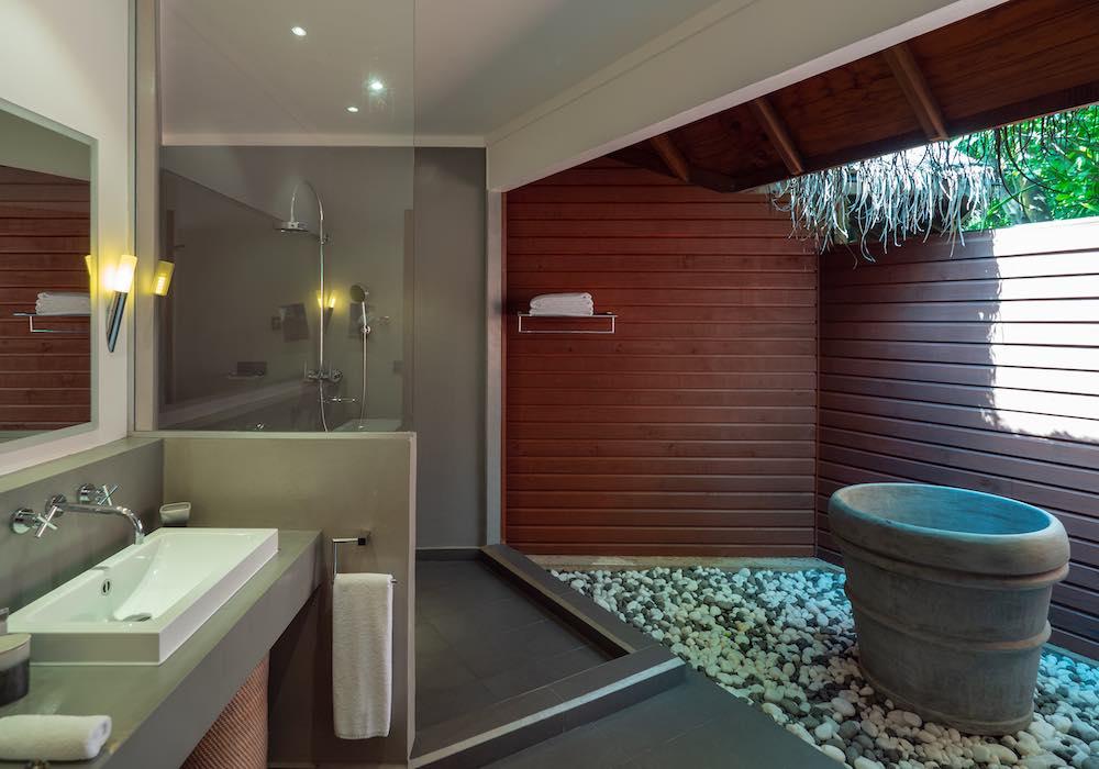 Beach Villa at V Villas Maldives at Mirihi – MGallery Collection, view 3
